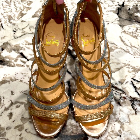 Christian Louboutin Metallic Glitter
Mariniere Caged Sandals - Picture 9 of 12